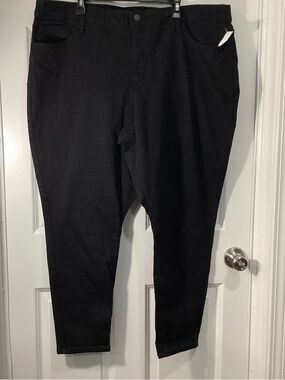 Ava & Viv High-Rise Black  skinny Women's Jeans size 24 NWT.